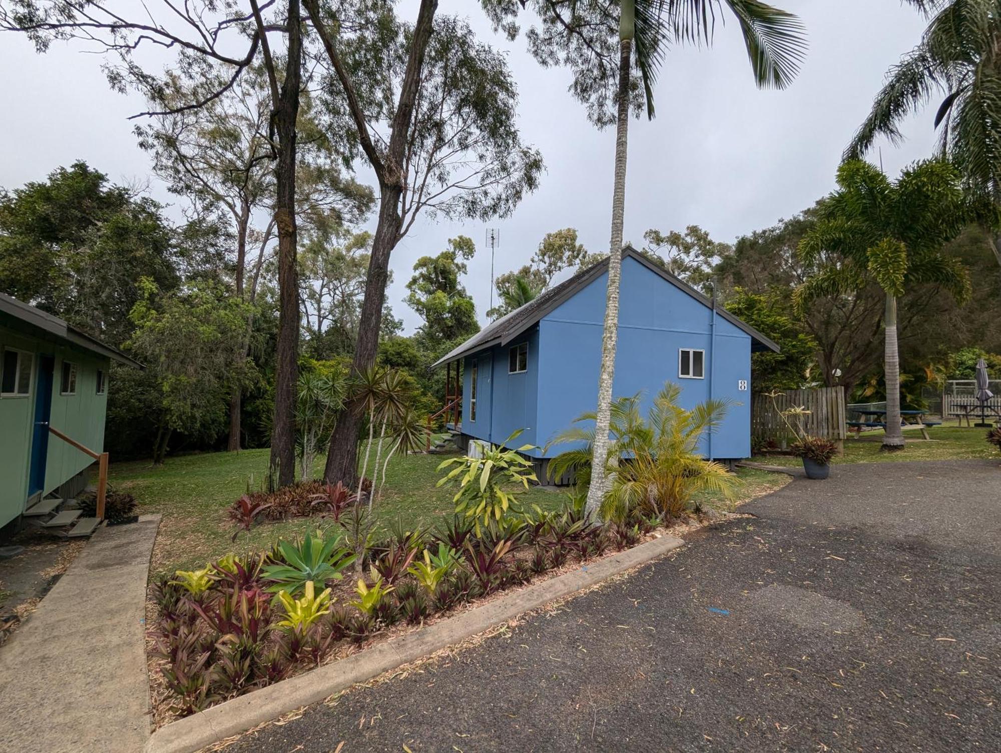 Gumnut Glen Cabins Yeppoon Bagian luar foto