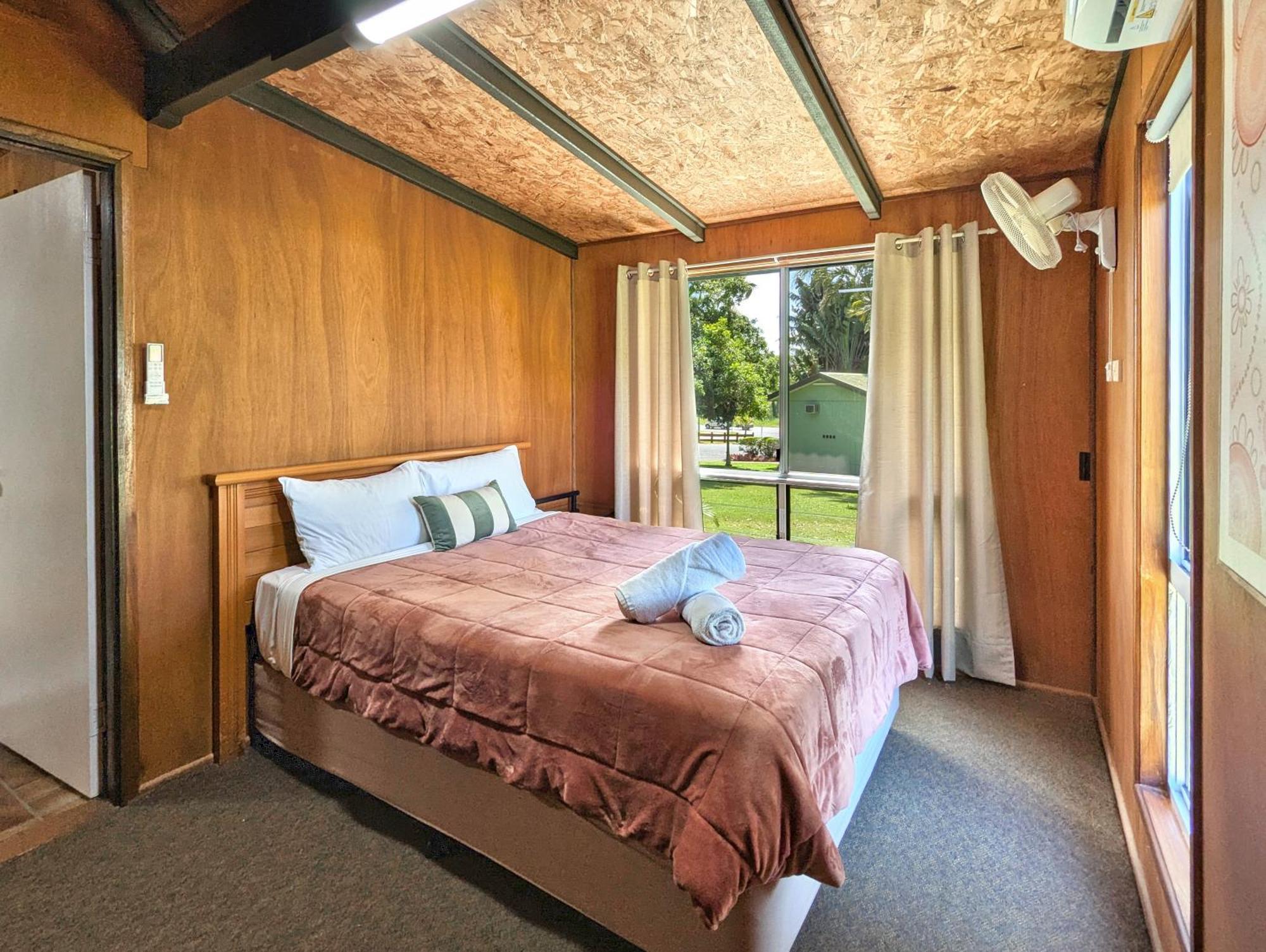 Gumnut Glen Cabins Yeppoon Bagian luar foto