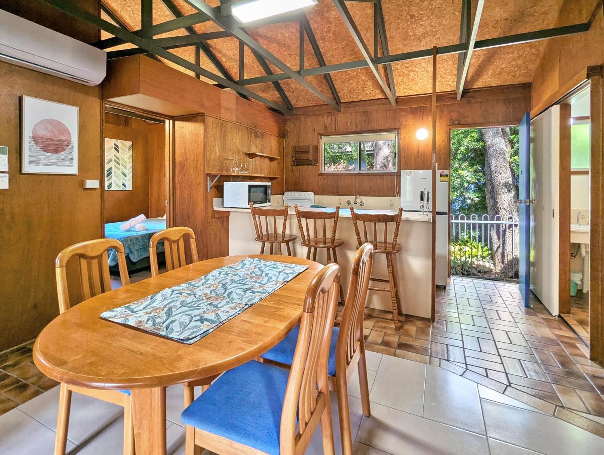 Gumnut Glen Cabins Yeppoon Bagian luar foto