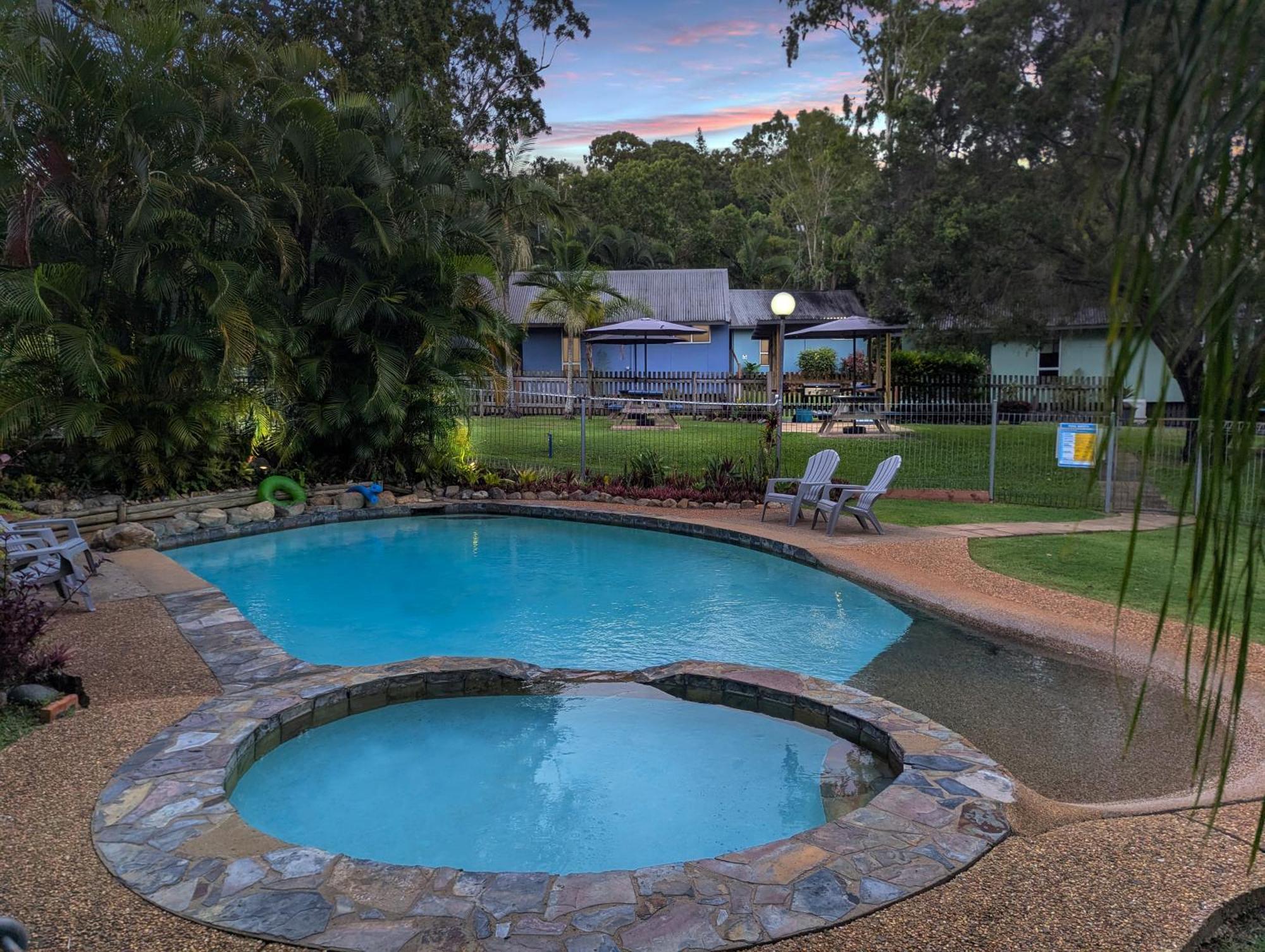 Gumnut Glen Cabins Yeppoon Bagian luar foto