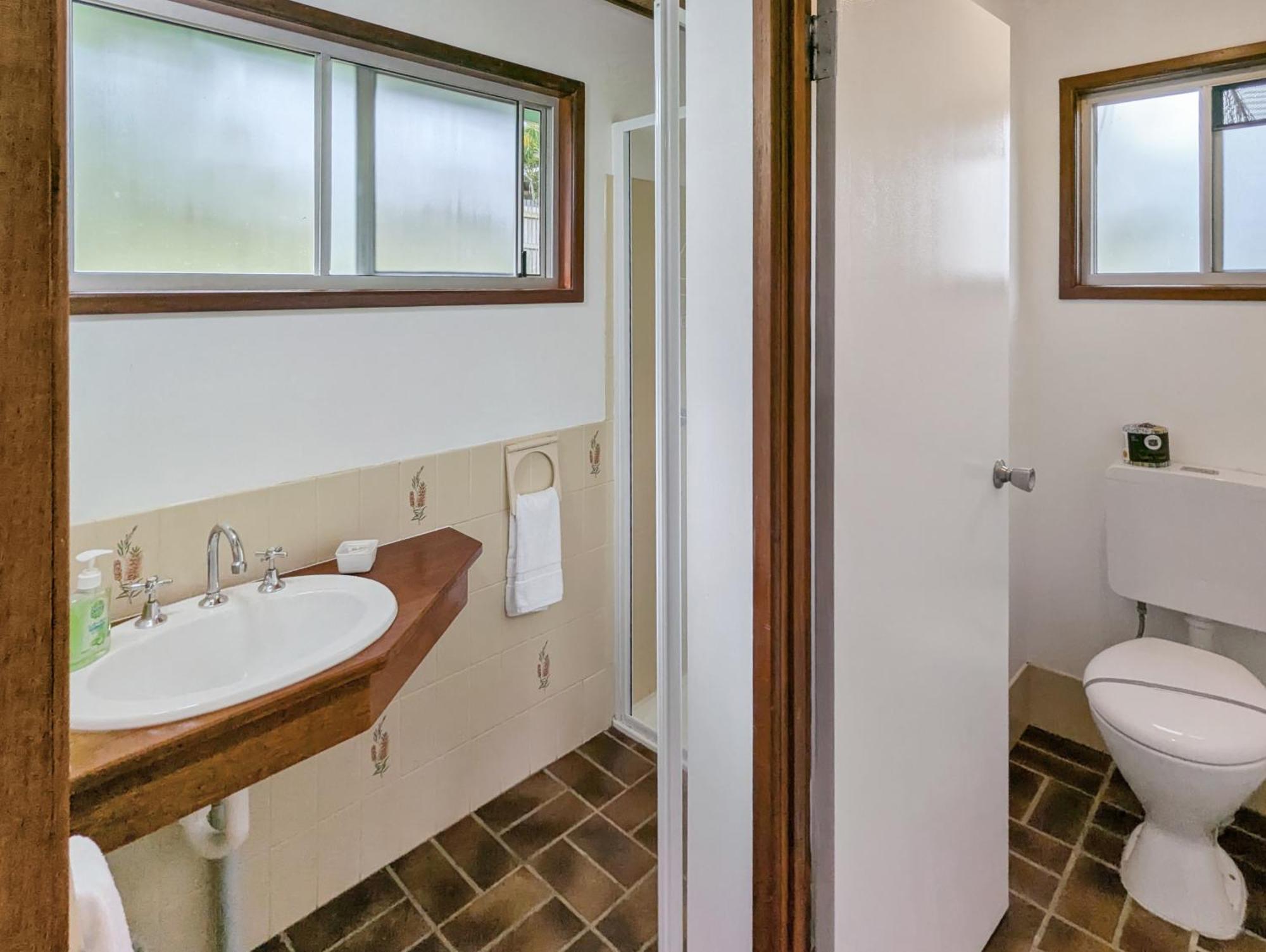 Gumnut Glen Cabins Yeppoon Bagian luar foto